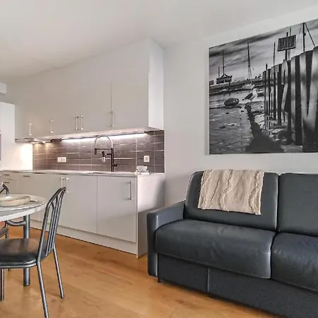 Crystal Seahorse Apartment Ostend